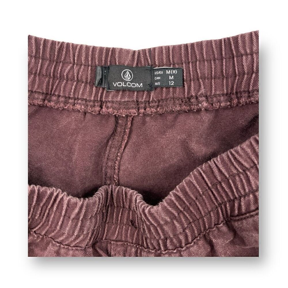 Volcom Shorts Size Medium - Picture 2 of 7